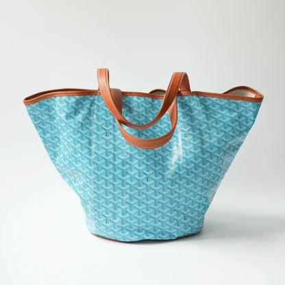 Back view: Back view of Goyard Belharra tote, full chevron monogram pattern with leather edge binding and flat base