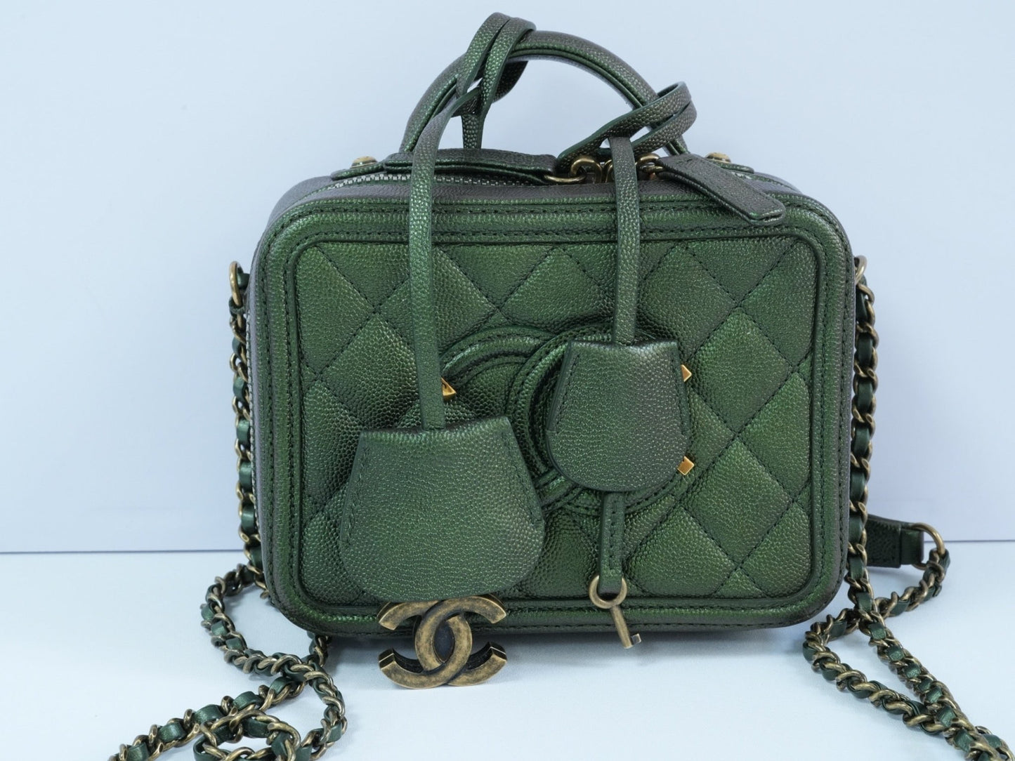 Chanel green Quilted Caviar Leather Shoulder Vanity Case