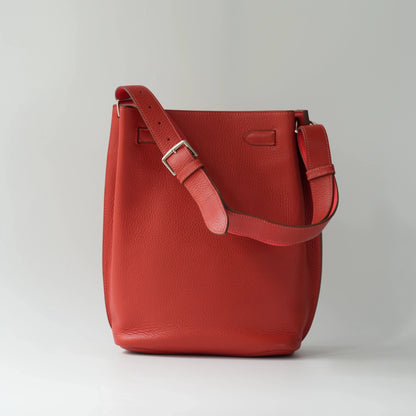 Hermès So Kelly 26 Shoulder Bag Red Togo Calfskin Silver Hardware