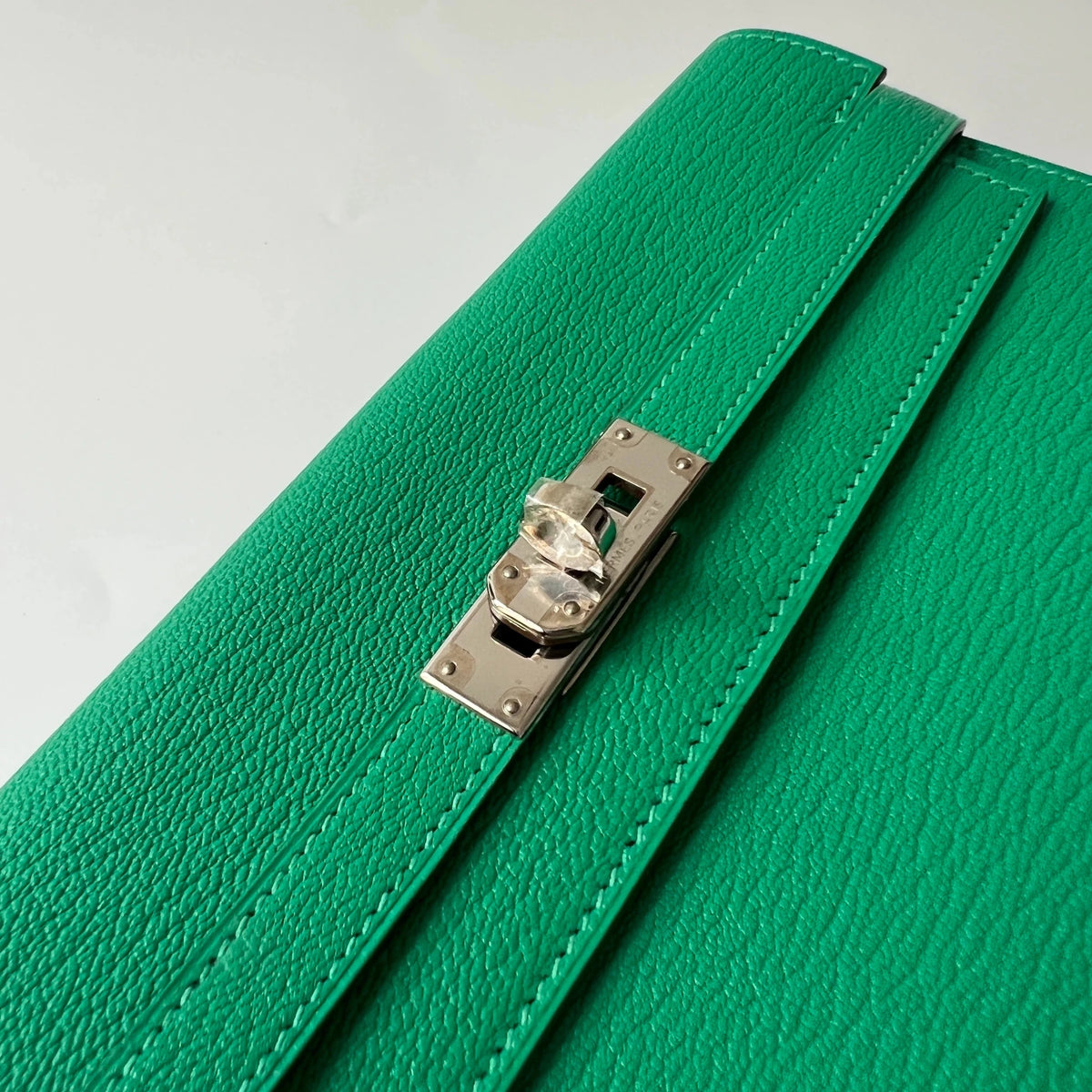 Hermès Kelly Long Wallet Green Chevre Mysore Silver Tone Hardware view7