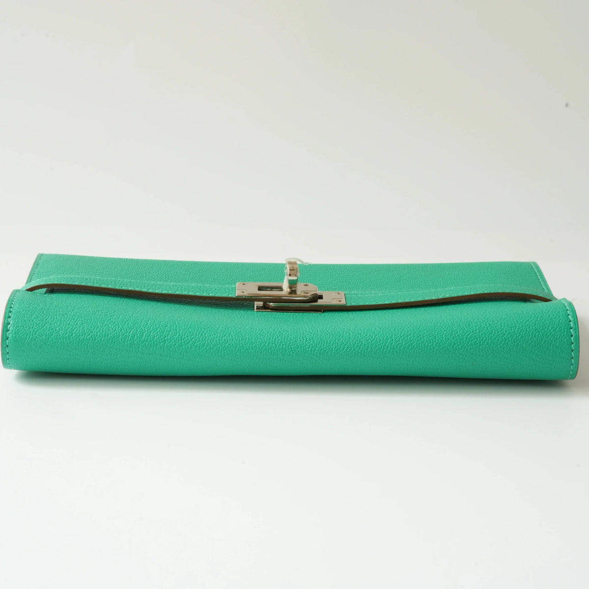 Hermès Kelly Long Wallet Green Chevre Mysore Silver Tone Hardware view5